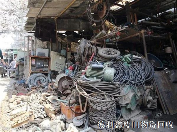 廢鋼鐵、廢塑料、廢紙等再生資源回收市場(chǎng)潛力大